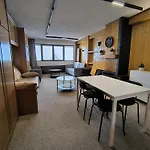 - Cerca De Pistas - Qh - 01